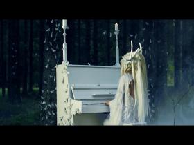 Kerli Feral Hearts (The Sacred Forest Sessions) (HD)
